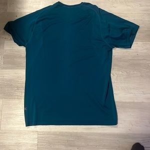 All blue lulu lemon men’s large shirts
